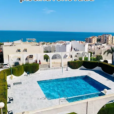 Seaview La Mata Pool&beach * Торрев'єха